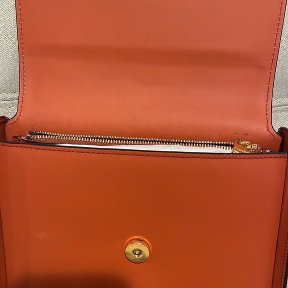 JW Anderson Anchor Logo Leather Box Crossbody Bag - Picture 10 of 17